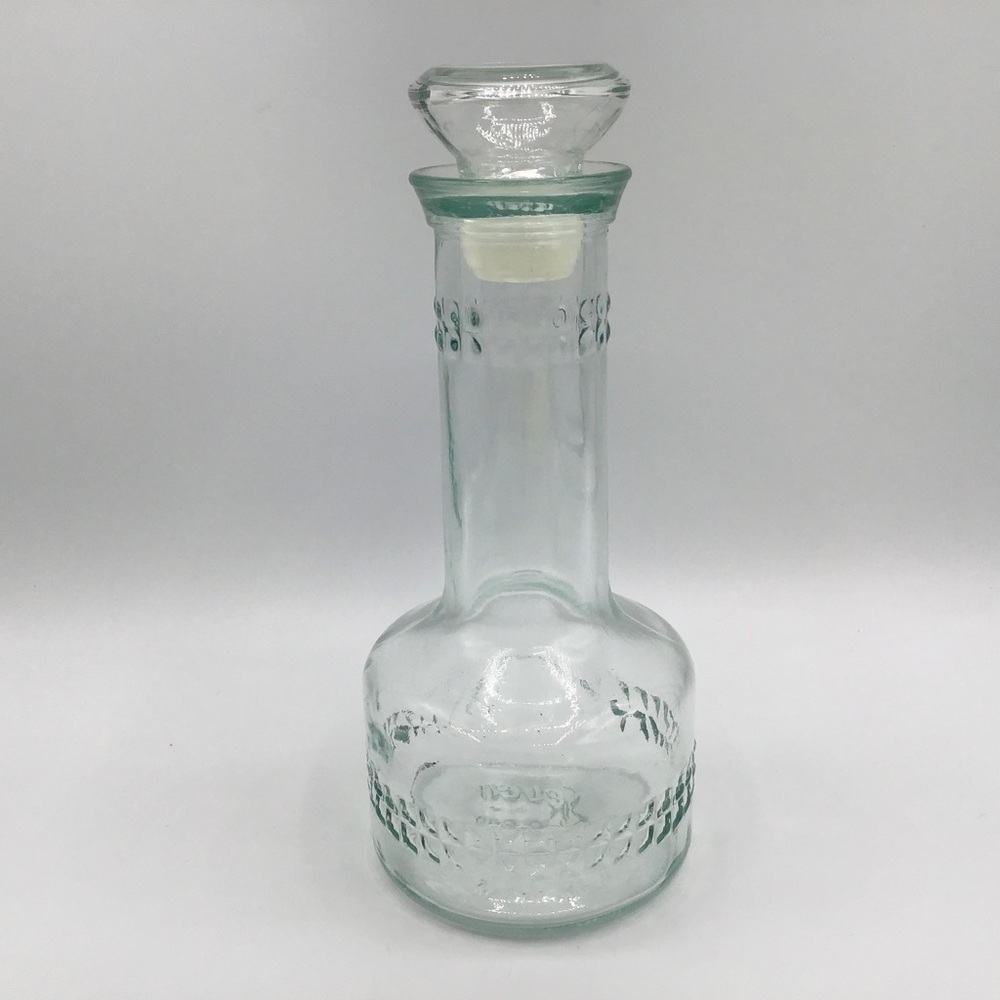 VINTAGE Rare Seven Seas Clear Glass Cruet With Stopper Diamond Point Accent 10oz